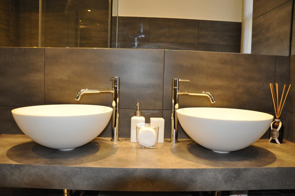 Apartamento Charming - Downtown In The Pedestrian Area With 2 Double Bedrooms And 2 Complete Bathrooms A Spacious Living And Full Equipped Kitchen *
