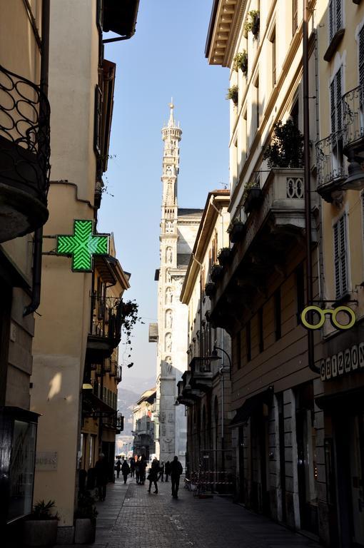 Appartamento Charming - Downtown In The Pedestrian Area With 2 Double Bedrooms And 2 Complete Bathrooms A Spacious Living And Full Equipped Kitchen *